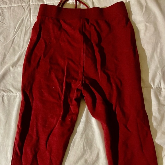 Red Cross Up Leggings - Picture 4 of 4